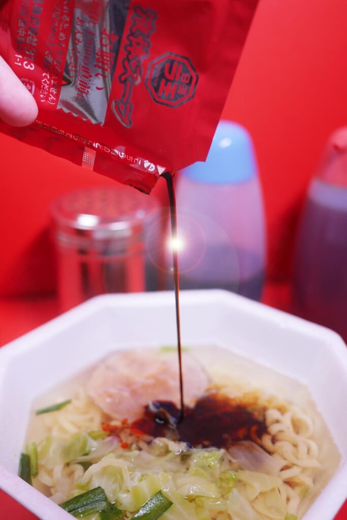 小腹を満たせて間食にもぴったり！ さっぱりとした甘さで飲みやすい「とまと甘酒」でヘルシースナッキング