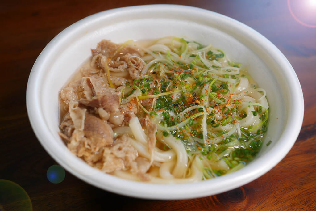 ローソンの「牛肉うどん」食ったら「蕎麦よりうどん！」って人がいるのも理解できるってもんだ
