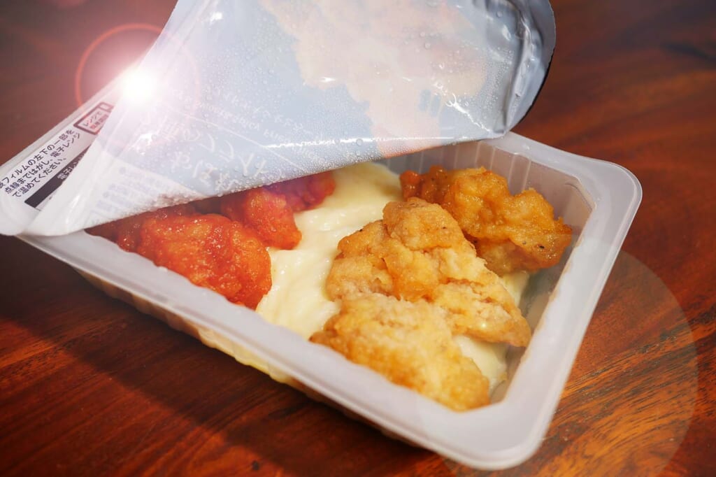 最悪レベルで優柔不断な人でもローソン「2種のフライドチキン」なら迷わないし激ウマ